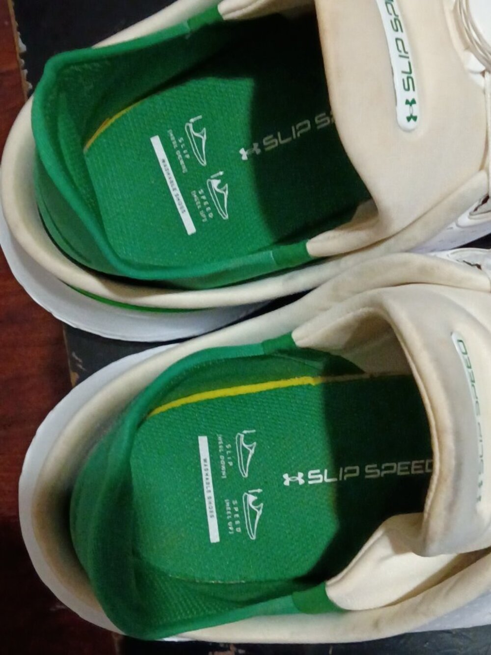Under Armour Slip Speed BOA White Kelly Green Low Top Athletic Shoes Men's 10.5 - Picture 12 of 14